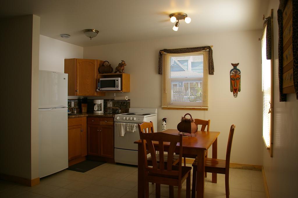 Resort Sea Parrot Ocean View Manor Indian Brook